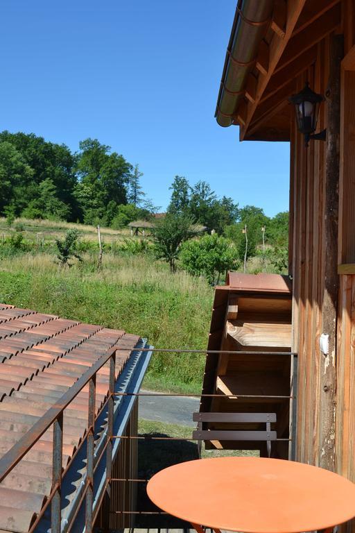 La Ferme De Cagnolle Hotel Saint-Amand-de-Belvès Exterior foto
